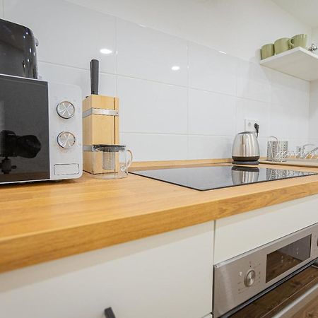 2 Bedroom Apartment In The Dob Street, Emerald Budapest Ngoại thất bức ảnh